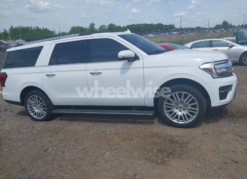 Photo 13 of 2023 Ford Expedition LIMITED MAX (VIN 1FMJK2A85PEA40906)
