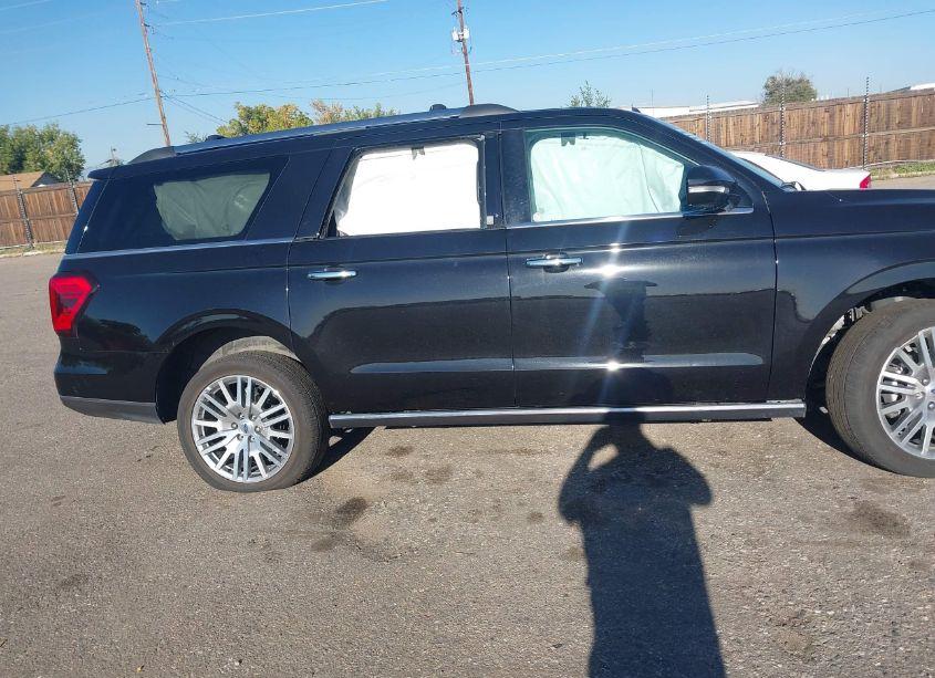 Photo 13 of 2024 Ford Expedition LIMITED MAX (VIN 1FMJK2A85REA38382)