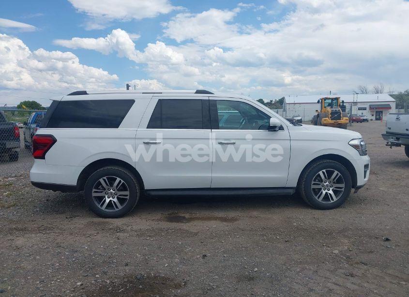 Photo 13 of 2024 Ford Expedition LIMITED MAX (VIN 1FMJK2A86REA33644)