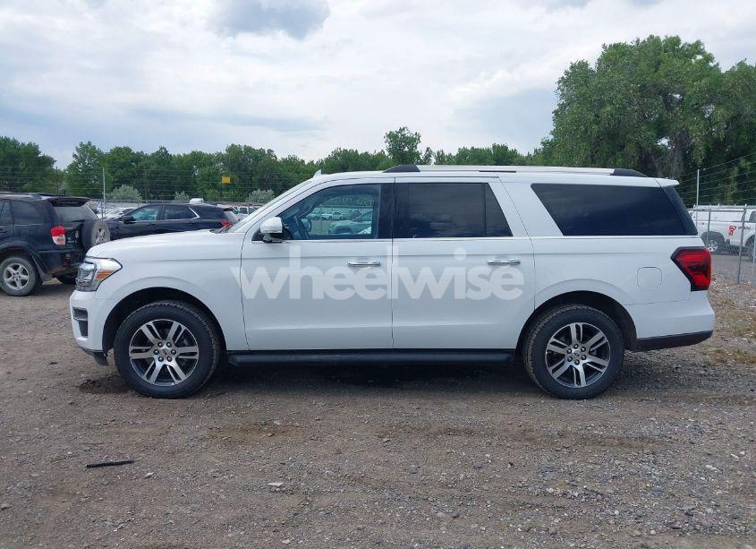 Photo 14 of 2024 Ford Expedition LIMITED MAX (VIN 1FMJK2A86REA33644)