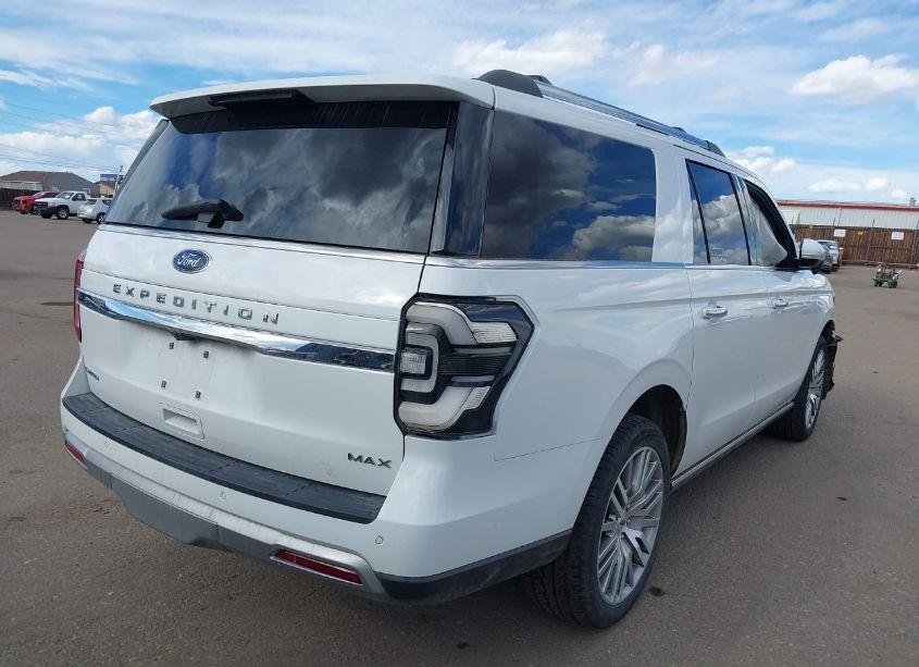 Photo 4 of 2023 Ford Expedition LIMITED MAX (VIN 1FMJK2A87PEA55813)