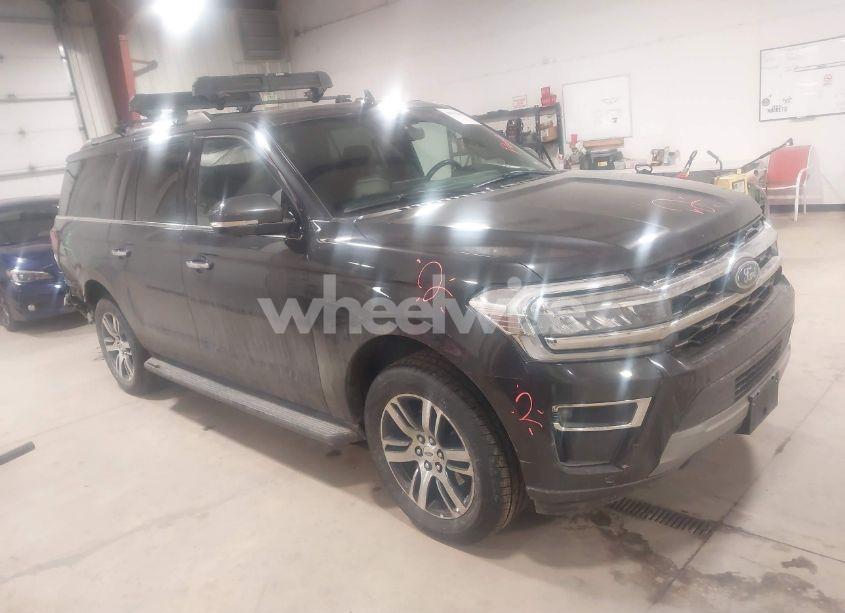 2024 Ford Expedition LIMITED MAX (VIN 1FMJK2A87REA19915) main photo