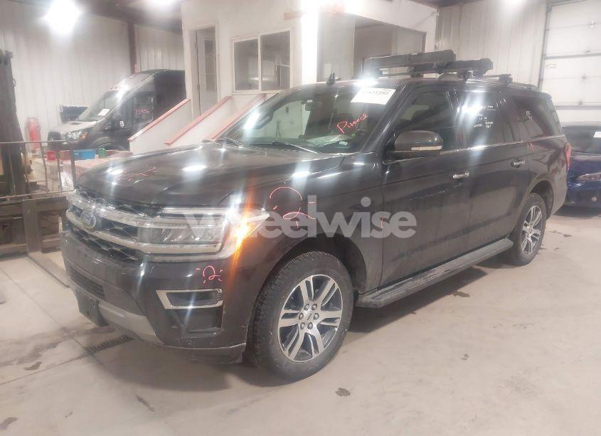 Photo 2 of 2024 Ford Expedition LIMITED MAX (VIN 1FMJK2A87REA19915)