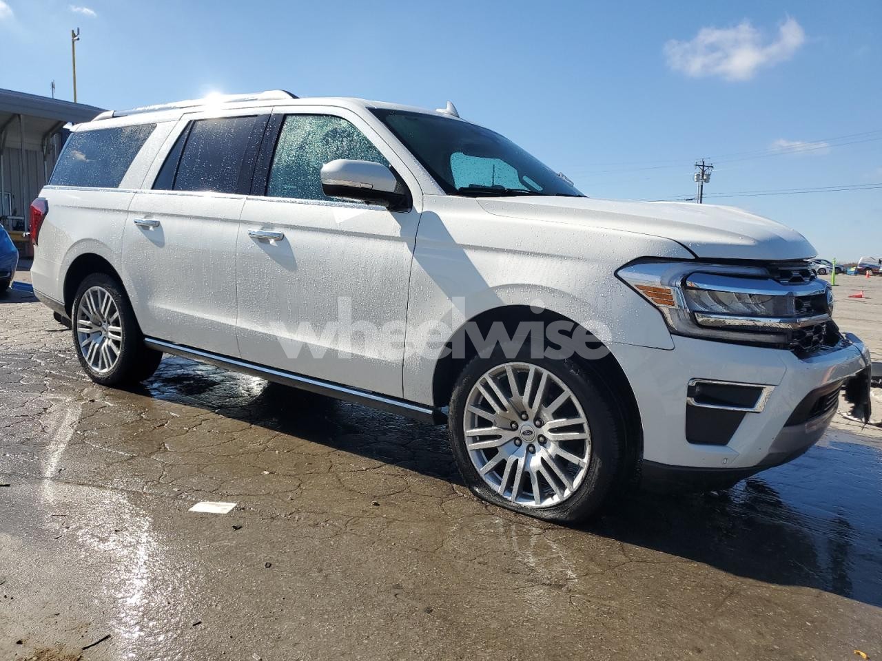 Photo 4 of 2024 FORD EXPEDITION MAX LIMITED (VIN 1FMJK2A87REB16158)