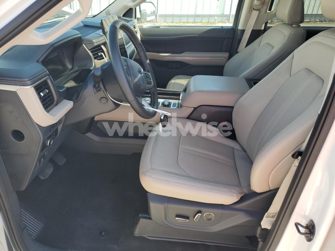 Photo 7 of 2024 FORD EXPEDITION MAX LIMITED (VIN 1FMJK2A87REB16158)