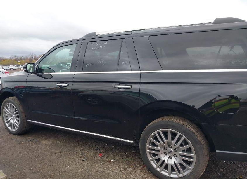 Photo 14 of 2024 Ford Expedition LIMITED MAX (VIN 1FMJK2A88REA38747)