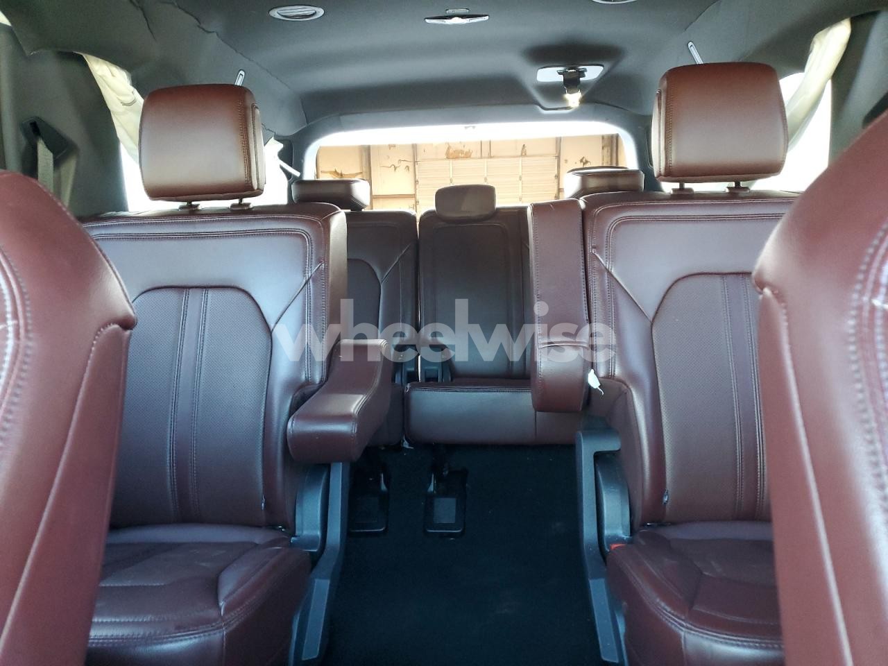 Photo 10 of 2024 FORD EXPEDITION MAX LIMITED (VIN 1FMJK2A89REA67416)