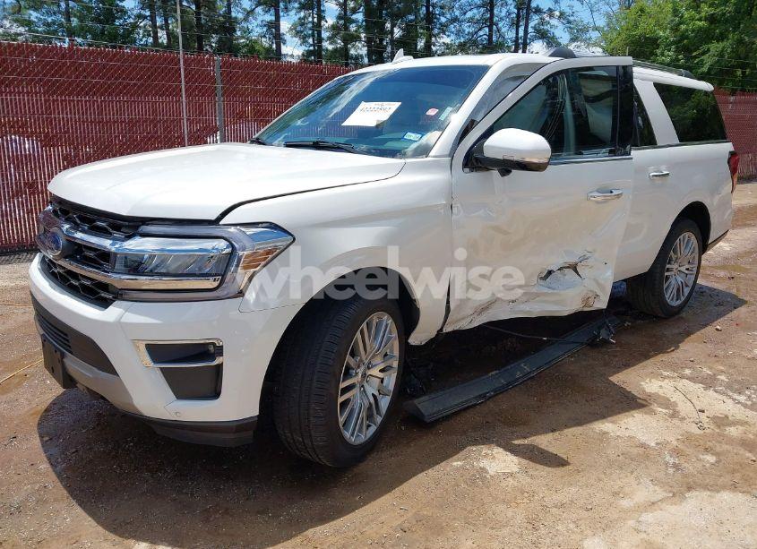 Photo 2 of 2024 Ford Expedition LIMITED MAX (VIN 1FMJK2A8XREA83026)