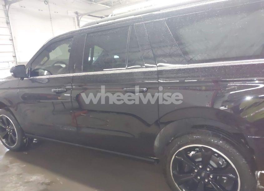 Photo 14 of 2024 Ford Expedition LIMITED MAX (VIN 1FMJK2A8XREB17692)