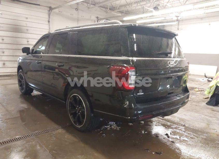 Photo 3 of 2024 Ford Expedition LIMITED MAX (VIN 1FMJK2A8XREB17692)
