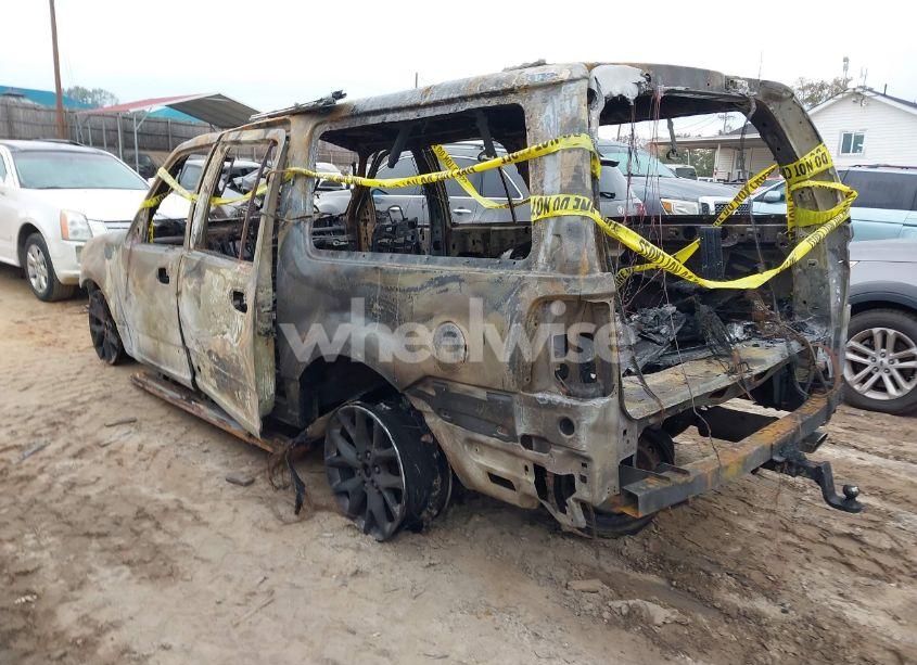 Photo 3 of 2017 Ford Expedition EL LIMITED (VIN 1FMJK2AT3HEA16318)