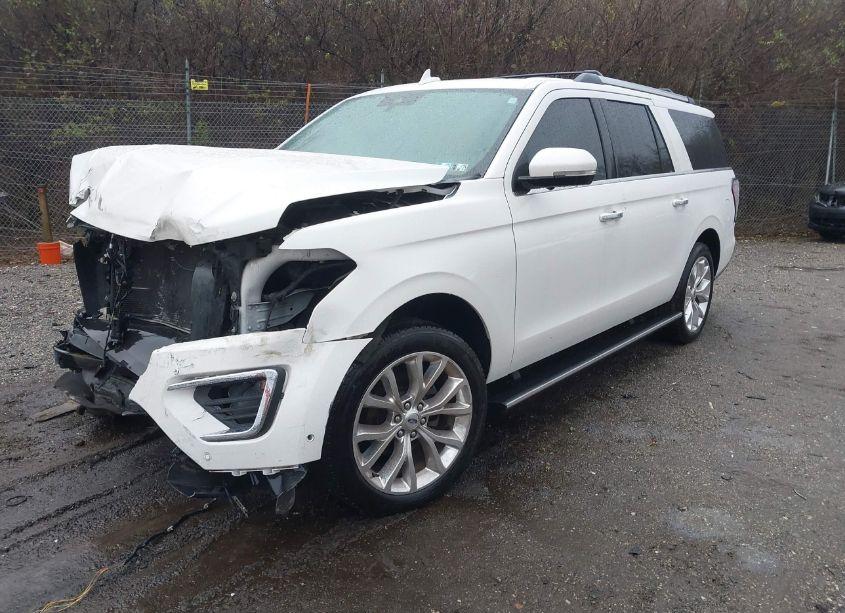 Photo 2 of 2018 Ford Expedition MAX LIMITED (VIN 1FMJK2AT3JEA09889)
