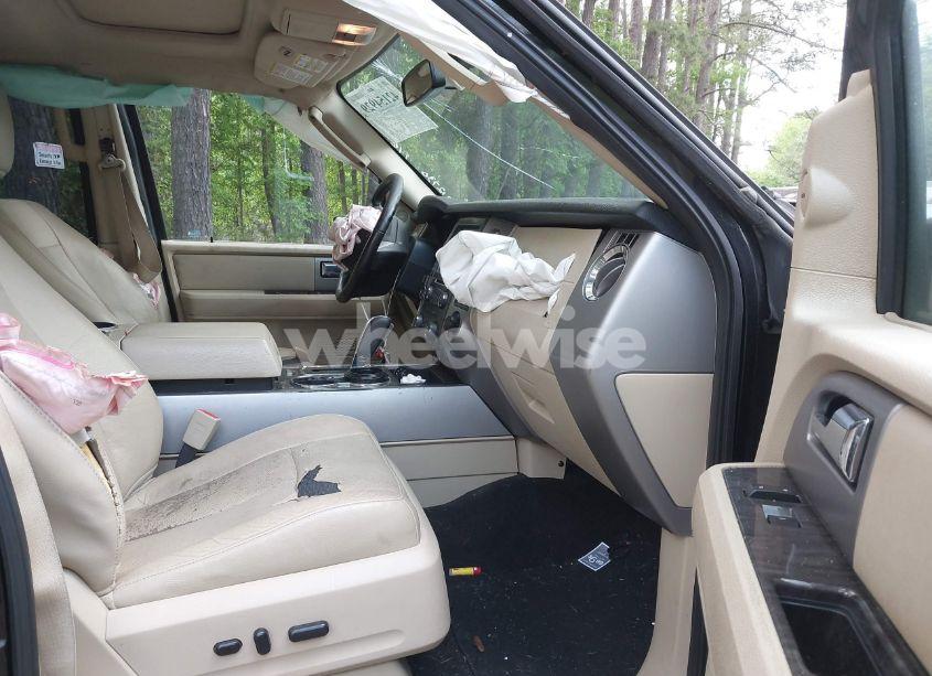 Photo 5 of 2015 Ford Expedition MAX LIMITED (VIN 1FMJK2AT5FEF48506)