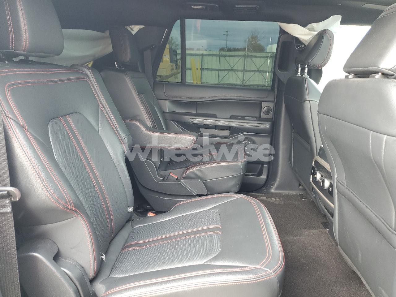 Photo 11 of 2022 FORD EXPEDITION MAX LIMITED (VIN 1FMJK2AT5NEA30927)