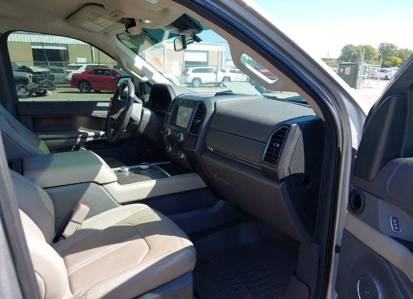 Photo 5 of 2020 Ford Expedition LIMITED MAX (VIN 1FMJK2AT6LEA06102)