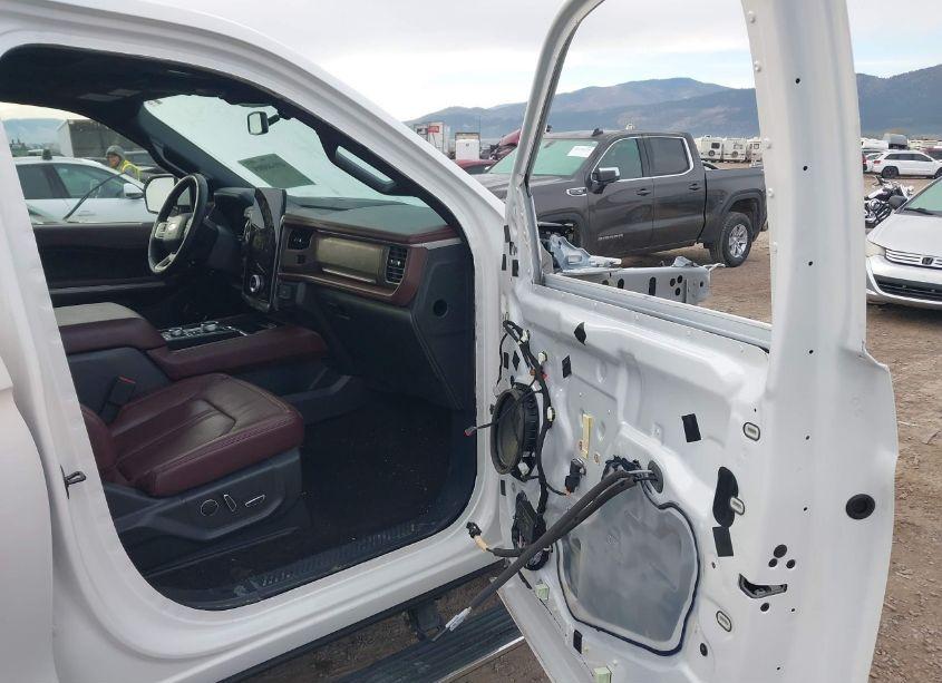 Photo 5 of 2022 Ford Expedition LIMITED MAX (VIN 1FMJK2AT6NEA36753)