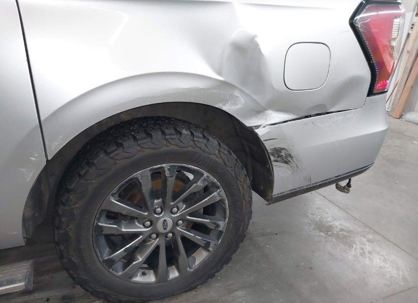 Photo 17 of 2019 Ford Expedition MAX LIMITED (VIN 1FMJK2AT7KEA28172)