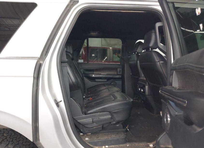 Photo 8 of 2019 Ford Expedition MAX LIMITED (VIN 1FMJK2AT7KEA28172)