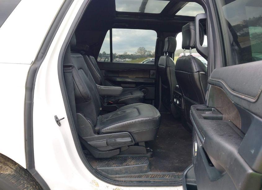 Photo 8 of 2019 Ford Expedition MAX LIMITED (VIN 1FMJK2AT7KEA80756)