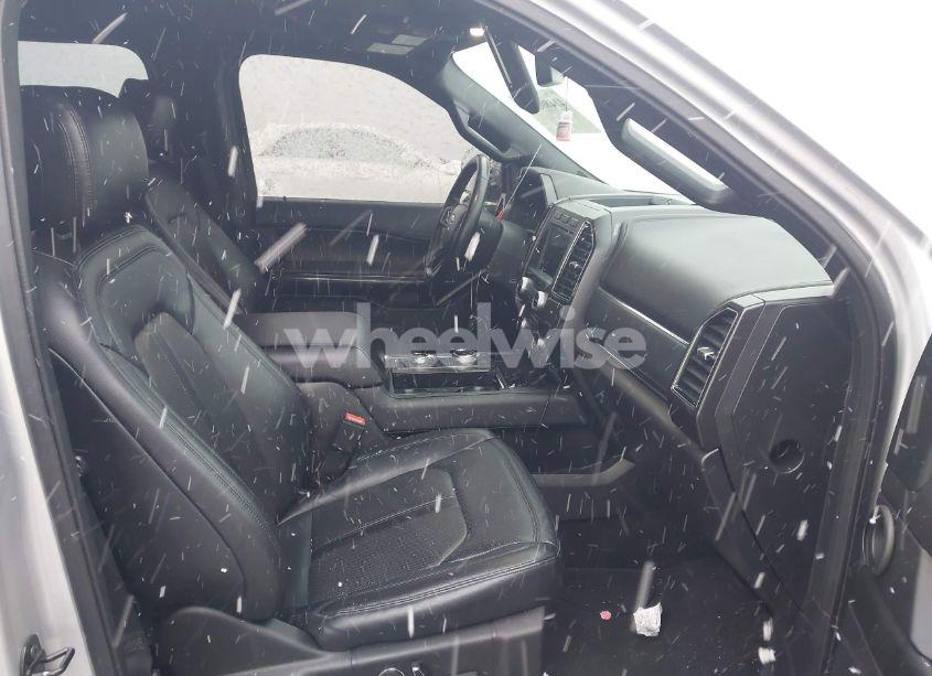 Photo 5 of 2018 Ford Expedition MAX LIMITED (VIN 1FMJK2AT8JEA53287)