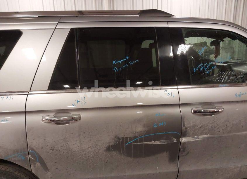 Photo 13 of 2021 Ford Expedition LIMITED MAX (VIN 1FMJK2AT8MEA12226)