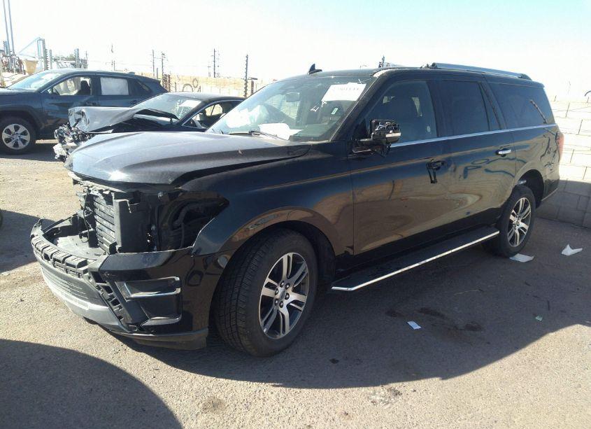 Photo 2 of 2022 Ford Expedition LIMITED MAX (VIN 1FMJK2AT8NEA30131)