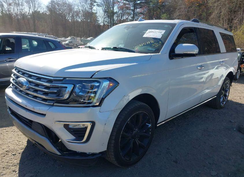 Photo 2 of 2019 Ford Expedition MAX LIMITED (VIN 1FMJK2AT9KEA80967)