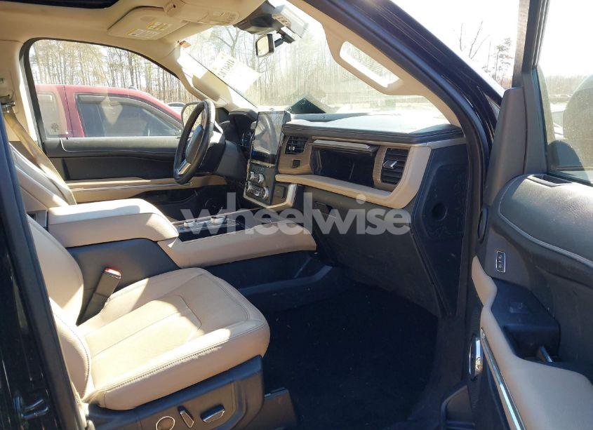 Photo 5 of 2022 Ford Expedition LIMITED MAX (VIN 1FMJK2AT9NEA66569)