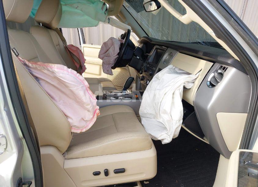 Photo 5 of 2015 Ford Expedition EL LIMITED (VIN 1FMJK2ATXFEF42782)