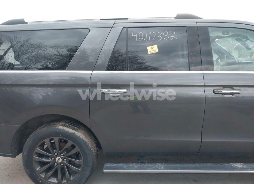 Photo 8 of 2019 Ford Expedition MAX LIMITED (VIN 1FMJK2ATXKEA50537)
