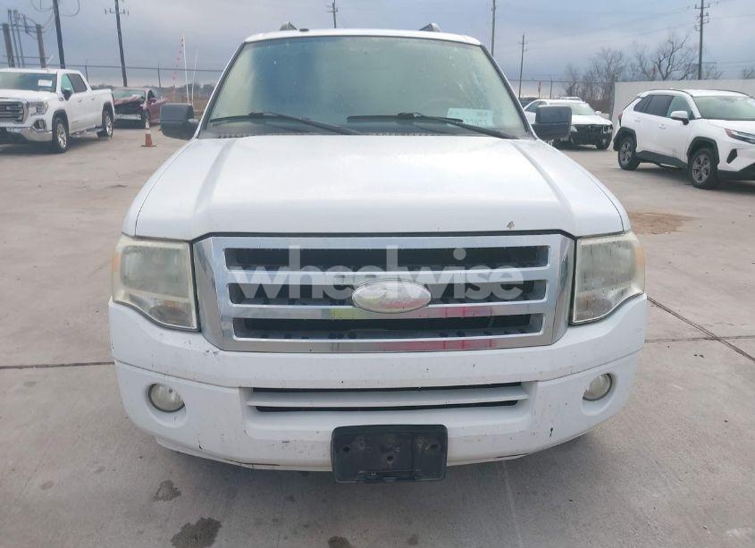 Photo 6 of 2010 Ford Expedition XLT (VIN 1FMJU1F50AEA00484)