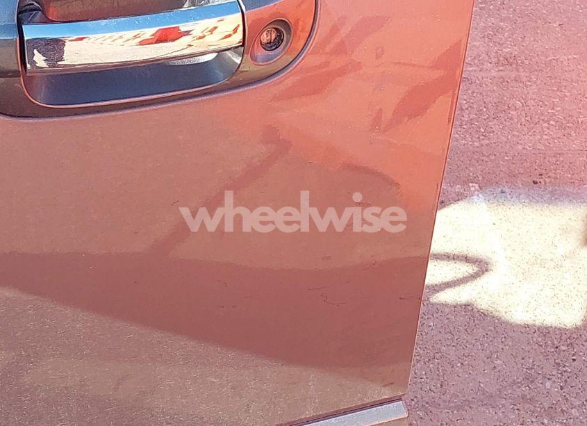 Photo 6 of 2010 Ford Expedition XLT (VIN 1FMJU1F50AEB46044)