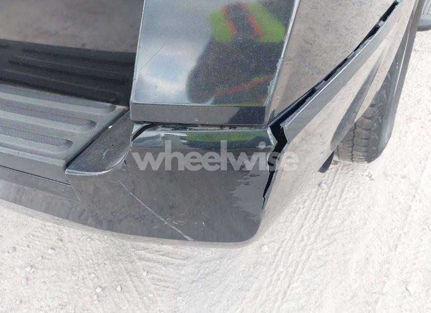 Photo 12 of 2010 Ford Expedition XLT (VIN 1FMJU1F52AEB49740)