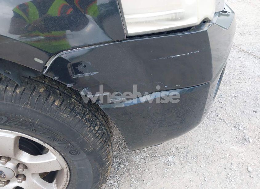 Photo 6 of 2010 Ford Expedition XLT (VIN 1FMJU1F52AEB49740)