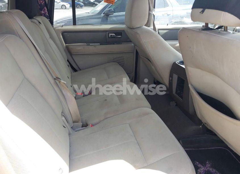 Photo 8 of 2010 Ford Expedition XLT (VIN 1FMJU1F53AEA94103)