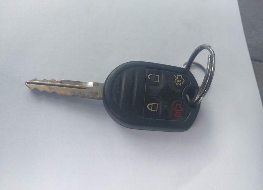 Photo 11 of 2010 Ford Expedition XLT (VIN 1FMJU1F53AEB63369)