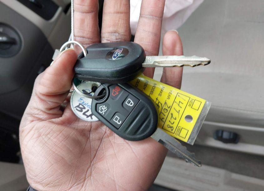 Photo 11 of 2014 Ford Expedition XL (VIN 1FMJU1F55EEF43223)