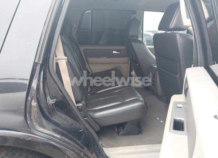 Photo 8 of 2010 Ford Expedition XLT (VIN 1FMJU1F56AEA93639)