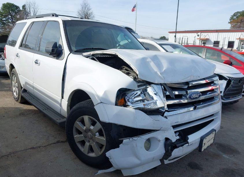 2010 Ford Expedition XLT (VIN 1FMJU1F57AEA88482) main photo