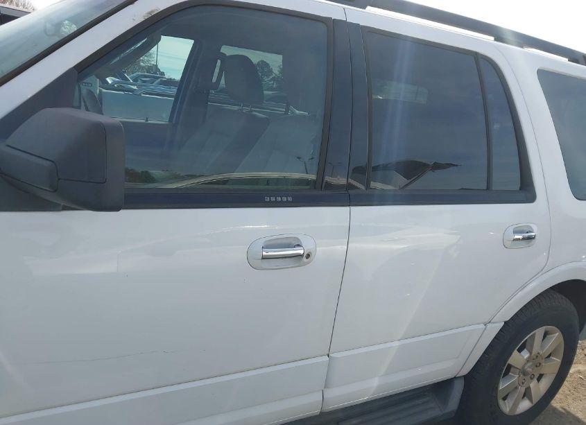 Photo 14 of 2010 Ford Expedition XLT (VIN 1FMJU1F57AEA88482)