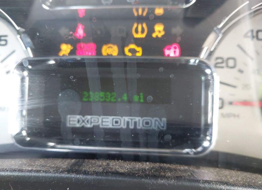 Photo 15 of 2010 Ford Expedition XLT (VIN 1FMJU1F57AEA88482)