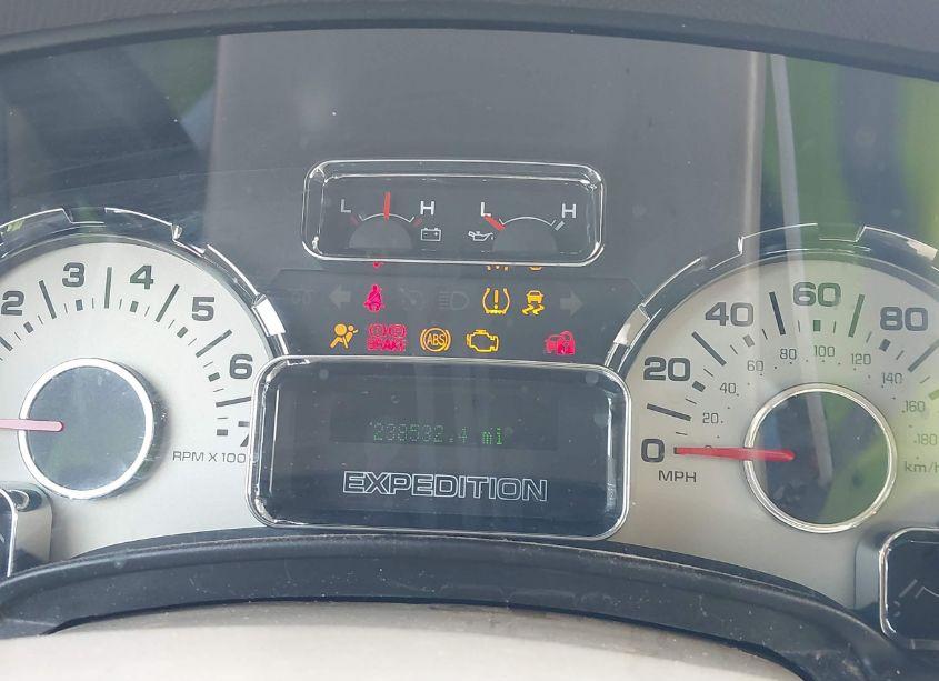 Photo 7 of 2010 Ford Expedition XLT (VIN 1FMJU1F57AEA88482)