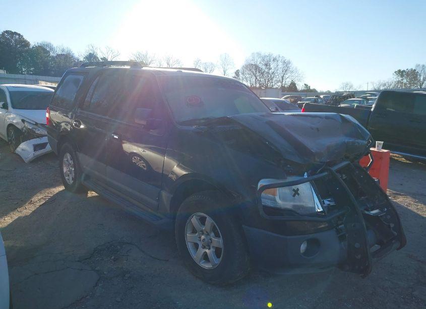 2014 Ford Expedition XL (VIN 1FMJU1F57EEF42123) main photo