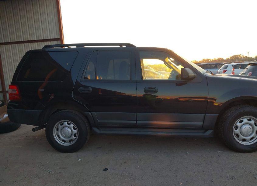 Photo 13 of 2013 Ford Expedition XL (VIN 1FMJU1F58DEF30786)