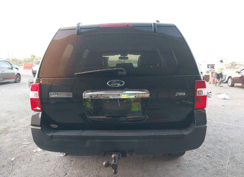 Photo 16 of 2013 Ford Expedition XL (VIN 1FMJU1F58DEF30786)