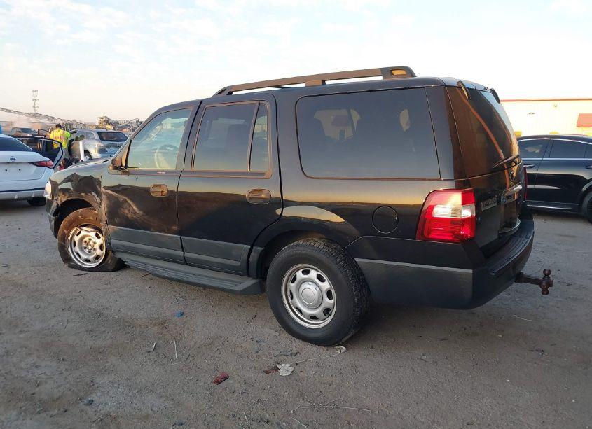 Photo 3 of 2013 Ford Expedition XL (VIN 1FMJU1F58DEF30786)