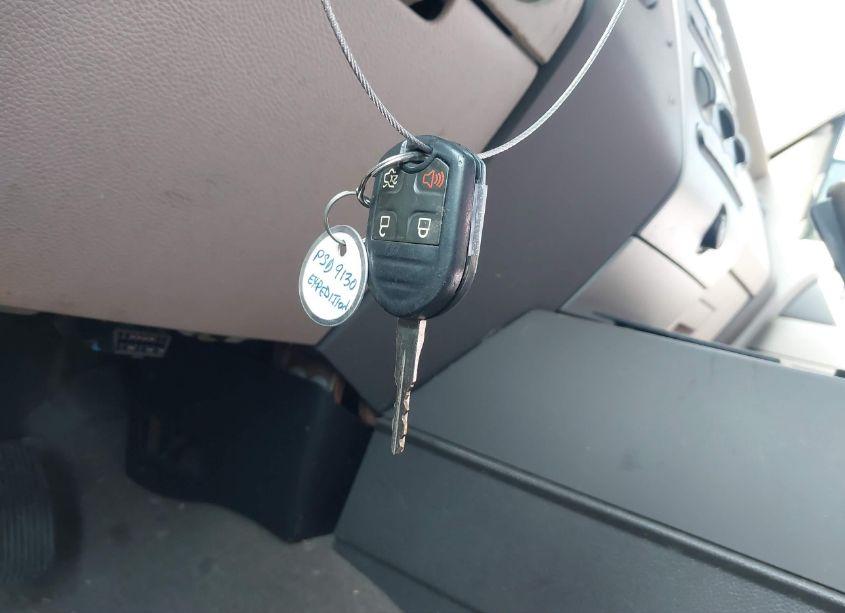 Photo 11 of 2014 Ford Expedition XL (VIN 1FMJU1F58EEF10944)