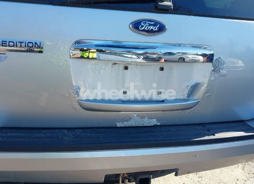 Photo 17 of 2010 Ford Expedition XLT (VIN 1FMJU1G50AEB70018)