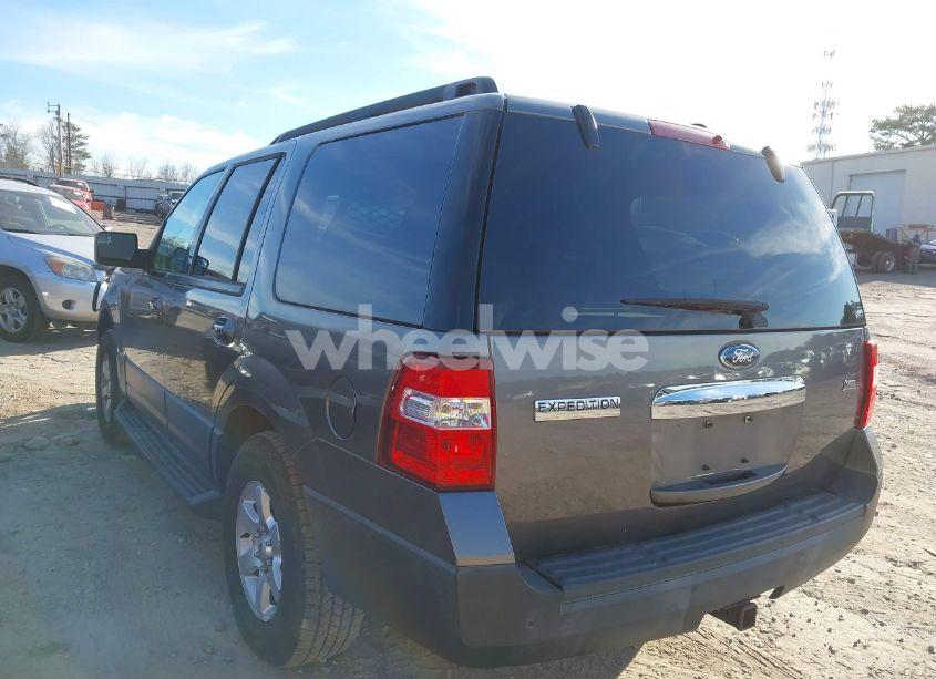 Photo 3 of 2012 Ford Expedition XL (VIN 1FMJU1G50CEF17012)