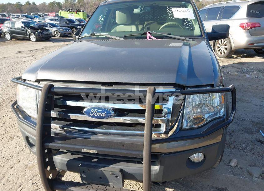 Photo 6 of 2012 Ford Expedition XL (VIN 1FMJU1G50CEF17012)